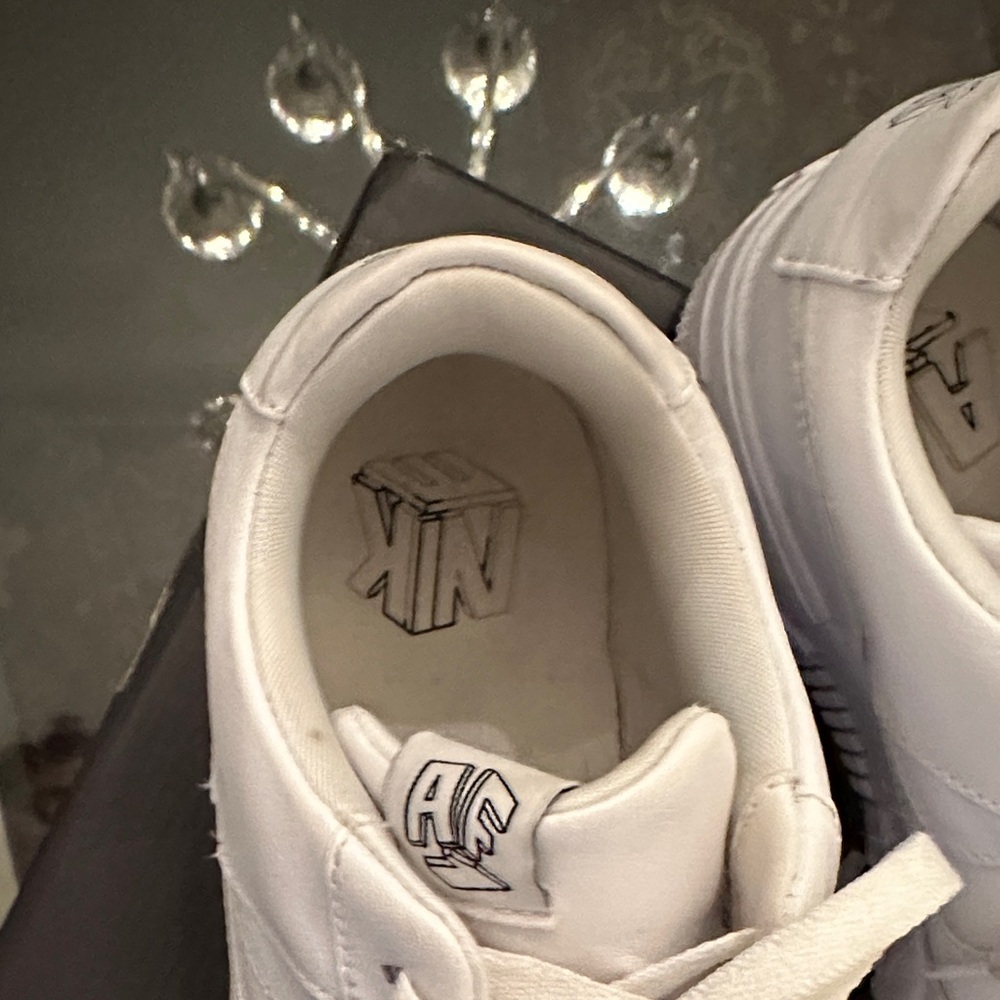 New Nike White AF1 Pixel Sneakers - Picture 7 of 9